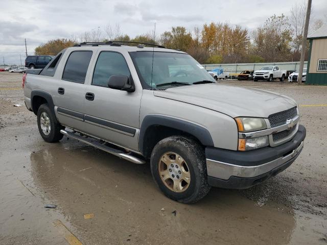 Photo 4 from auction – 2004 CHEVROLET AVALANCHE with VIN 3GNEK12T54G266099
