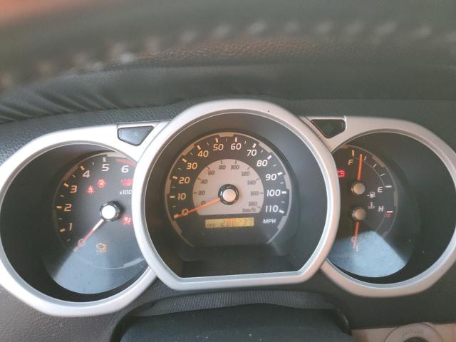 Photo 9 from auction – 2004 TOYOTA 4RUNNER SR with VIN JTEBU14R340042434