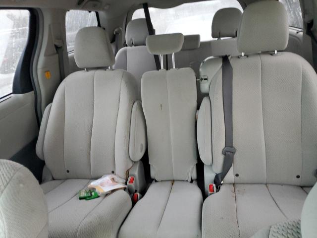 Photo 10 from auction – 2012 TOYOTA SIENNA LE with VIN 5TDKK3DC3CS255901