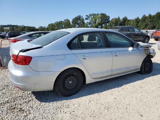 Photo 3 from auction – 2013 VOLKSWAGEN JETTA BASE with VIN 3VW2K7AJ8DM226466