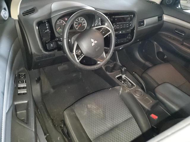صورة رقم 8 من المزاد - 2015 MITSUBISHI OUTLANDER مع VIN JA4AD2A3XFZ012913