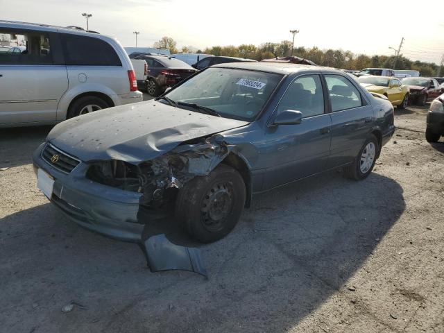 TOYOTA CAMRY LE 2000 with VIN 4T1BF22K4YU956762 - Photo from auction