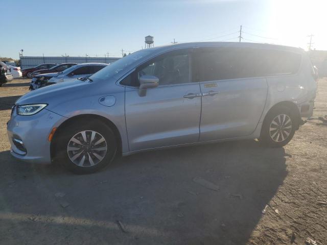 CHRYSLER PACIFICA H 2022 with VIN 2C4RC1L73NR212630 - Photo from auction