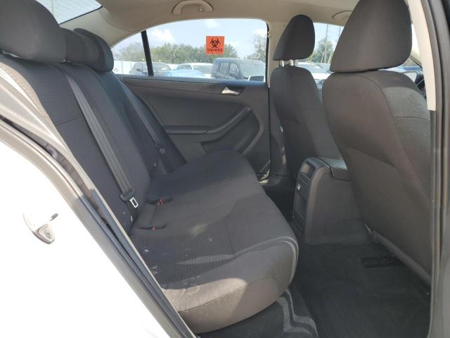 Photo 10 from auction – 2015 VOLKSWAGEN JETTA BASE with VIN 3VW1K7AJ8FM251916
