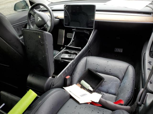 Photo 8 from auction – 2018 TESLA MODEL 3 with VIN 5YJ3E1EA7JF020027