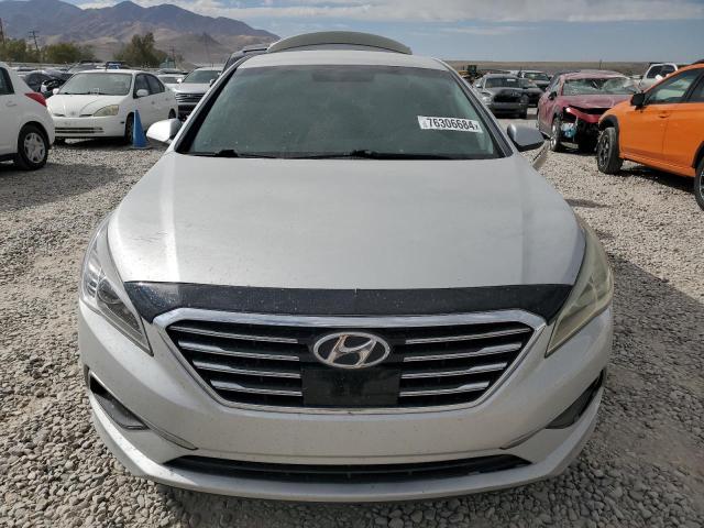 Photo 5 from auction – 2016 HYUNDAI SONATA SE with VIN 5NPE24AF4GH330098