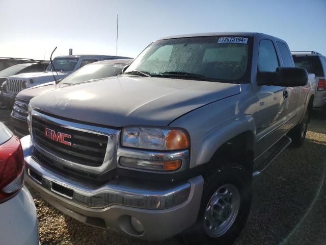 GMC SIERRA K25 2005 مع رقم تعريف المركبة 1GTHK29U75E100735 - صورة من المزاد