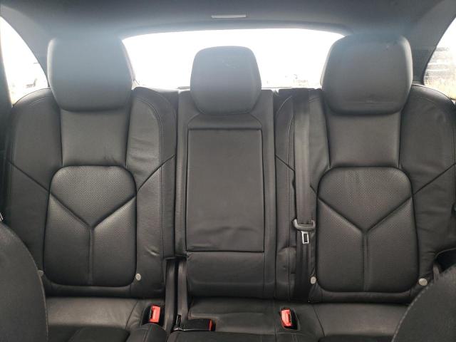 Photo 10 from auction – 2012 PORSCHE CAYENNE with VIN WP1AA2A28CLA06577