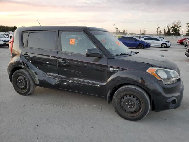 Photo 4 from auction – 2013 KIA SOUL with VIN KNDJT2A50D7751971