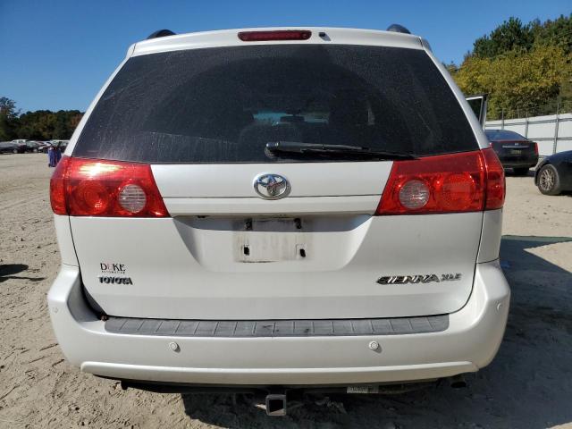 Photo 6 from auction – 2010 TOYOTA SIENNA XLE with VIN 5TDYK4CC8AS339372
