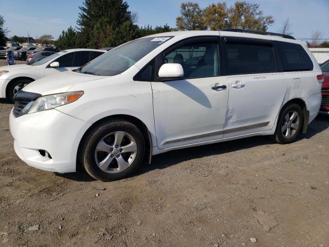 TOYOTA SIENNA LE 2014 with VIN 5TDKK3DC4ES431115 - Photo from auction