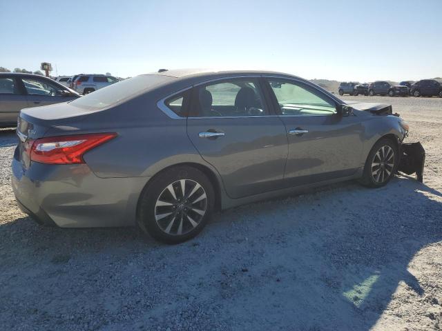 Photo 3 from auction – 2017 NISSAN ALTIMA 2.5 with VIN 1N4AL3AP8HC117835
