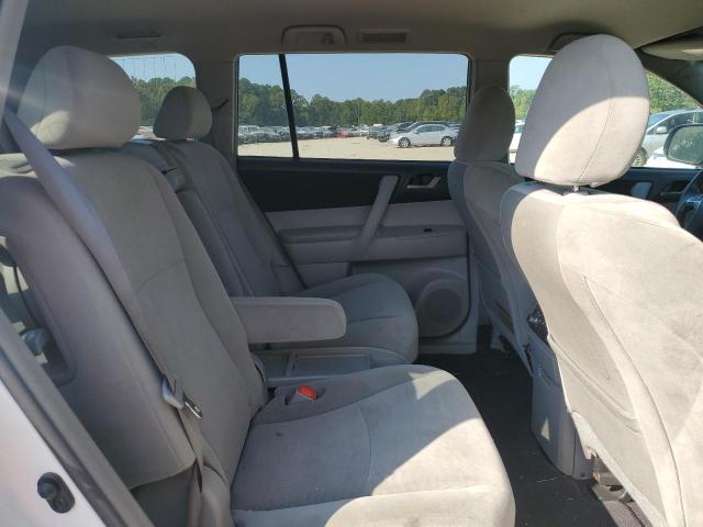 Photo 11 from auction – 2011 TOYOTA HIGHLANDER with VIN 5TDBK3EH7BS071991