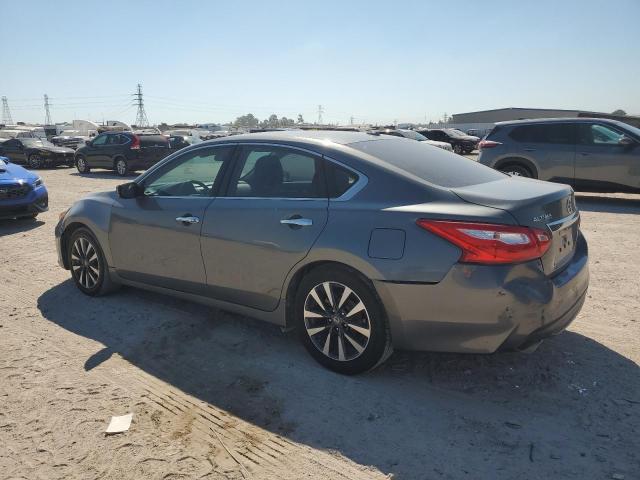 Photo 2 from auction – 2017 NISSAN ALTIMA 2.5 with VIN 1N4AL3AP4HC210545
