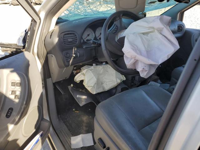 Photo 8 from auction – 2005 CHRYSLER TOWN & COU with VIN 2C8GP64L15R283991