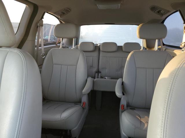 Photo 10 from auction – 2005 CHRYSLER TOWN & COU with VIN 2C4GP54L75R487464