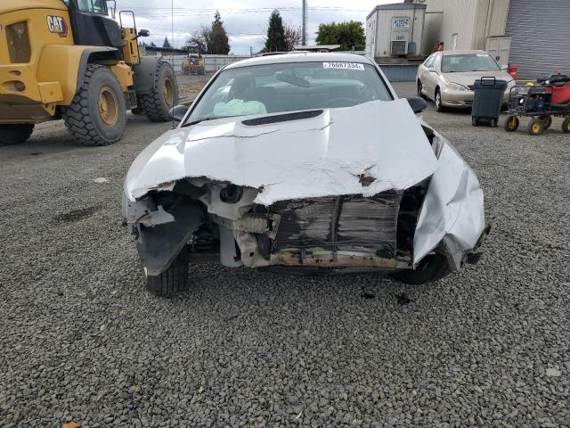 Photo 5 from auction – 2000 FORD MUSTANG with VIN 1FAFP4042YF281409