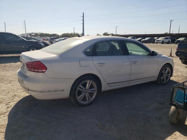 Photo 3 from auction – 2012 VOLKSWAGEN PASSAT SEL with VIN 1VWCN7A32CC075587