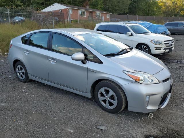 Photo 4 from auction – 2012 TOYOTA PRIUS C with VIN JTDKN3DU8C5452911