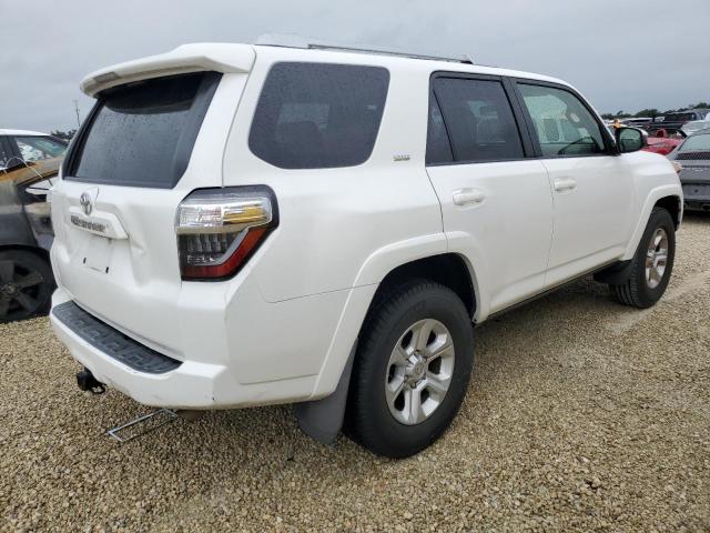 Photo 3 from auction – 2017 TOYOTA 4RUNNER SR with VIN JTEZU5JR4H5159832