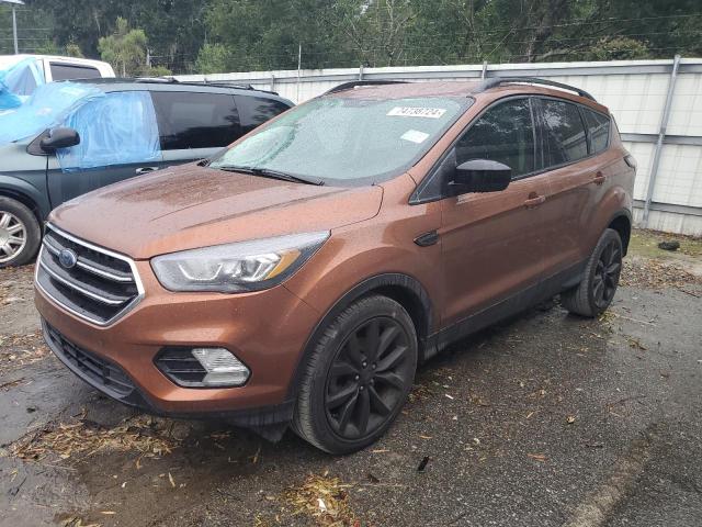 FORD ESCAPE SE 2017 with VIN 1FMCU0GD0HUC18305 - Photo from auction