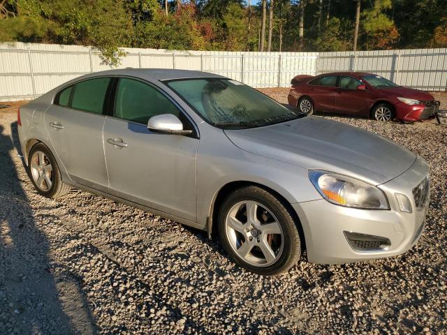 Photo 4 from auction – 2012 VOLVO S60 T5 with VIN YV1622FS0C2112888