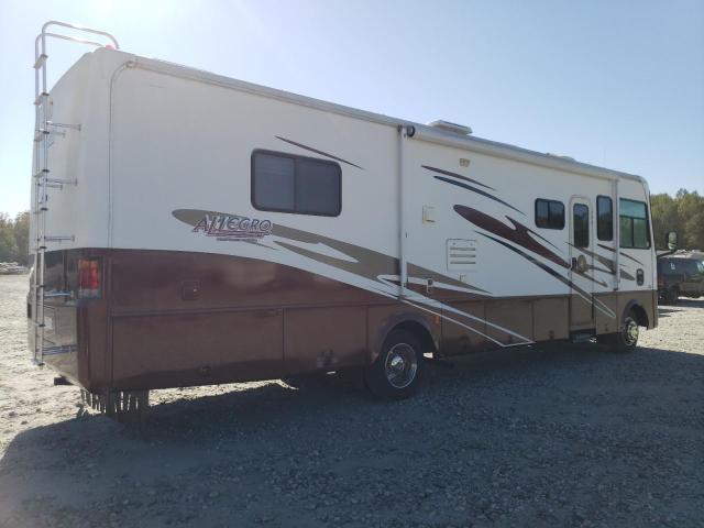 Photo 4 from auction – 2006 WORKHORSE CUSTOM CHASSIS MOTORHOME with VIN 5B4MP67G163414341
