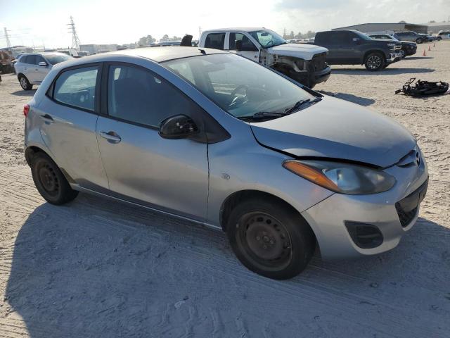 Photo 4 from auction – 2011 MAZDA MAZDA2 with VIN JM1DE1HY0B0124355
