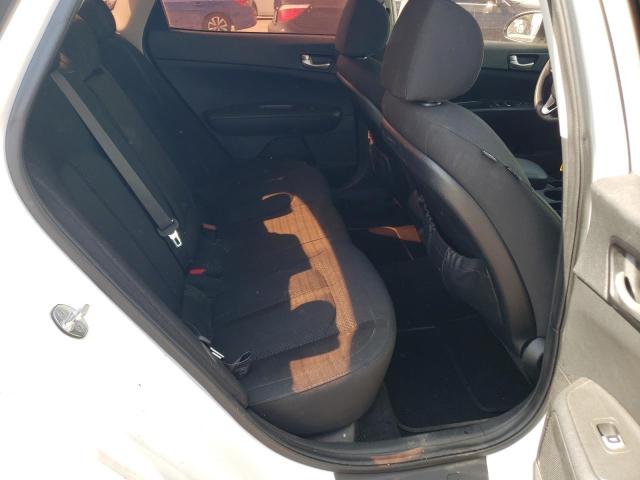 Photo 10 from auction – 2018 KIA OPTIMA LX with VIN 5XXGT4L33JG258600