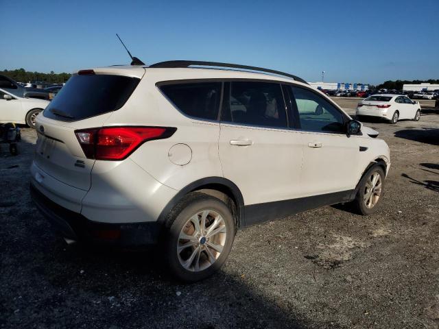 Photo 3 from auction – 2019 FORD ESCAPE SEL with VIN 1FMCU0HDXKUA44670