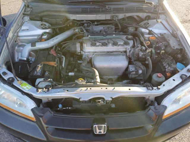 Photo 11 from auction – 2001 HONDA ACCORD with VIN JHMCG668X1C022952