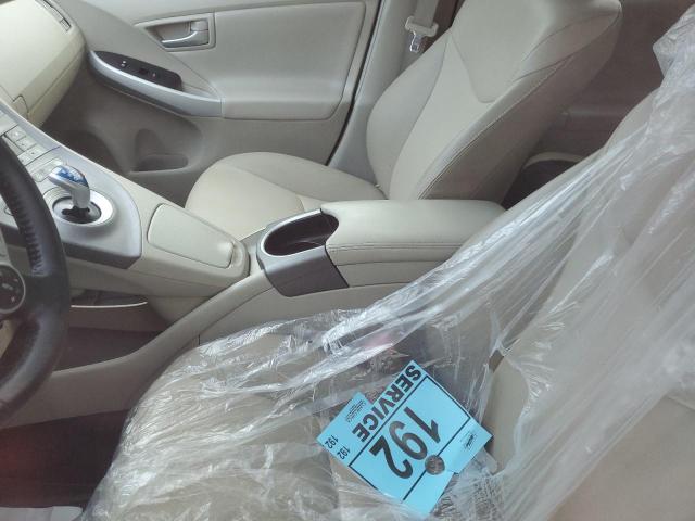 Photo 7 from auction – 2013 TOYOTA PRIUS with VIN JTDKN3DU5D5598751
