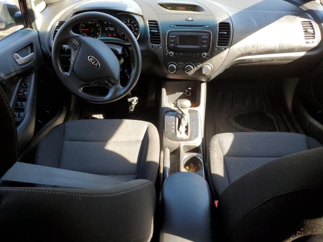 Photo 8 from auction – 2018 KIA FORTE LX with VIN 3KPFK4A76JE217228