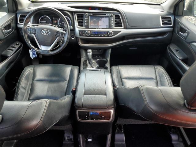 Photo 8 from auction – 2018 TOYOTA HIGHLANDER with VIN 5TDJZRFH3JS543160