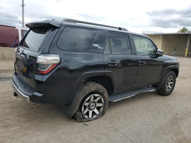 Photo 3 from auction – 2019 TOYOTA 4RUNNER SR with VIN JTEBU5JR4K5725609