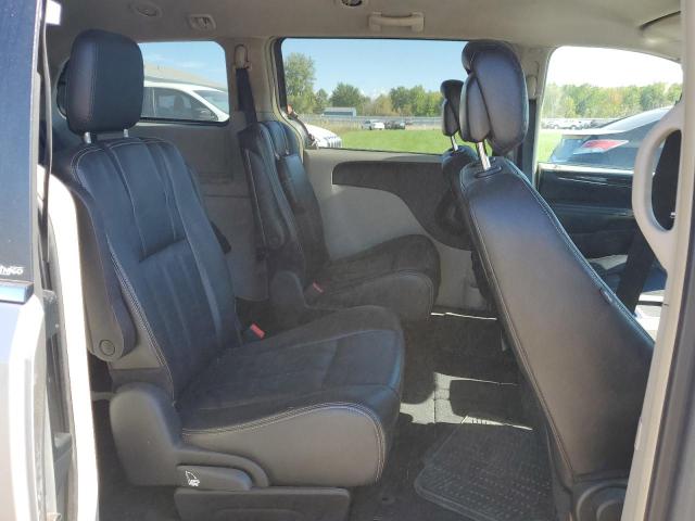 Photo 11 from auction – 2014 CHRYSLER TOWN & COU with VIN 2C4RC1BG1ER294231