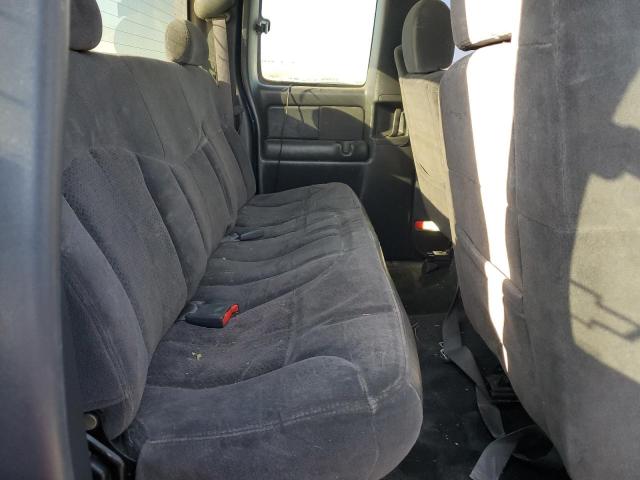 Photo 10 from auction – 2002 CHEVROLET SILVERADO with VIN 1GCHK29U62E219503