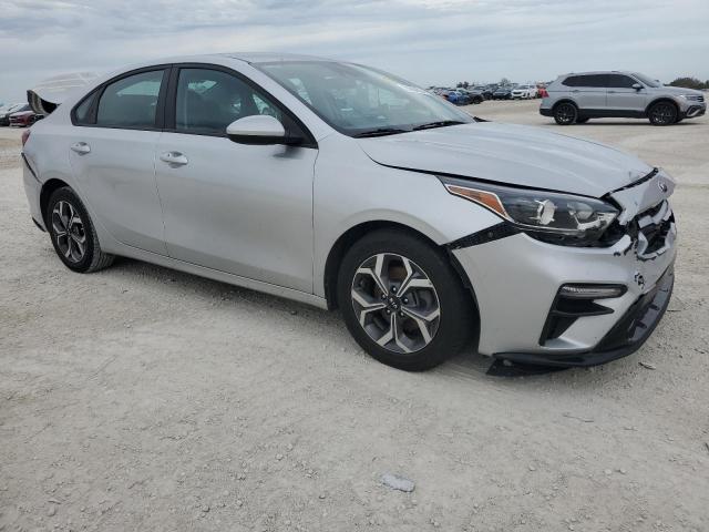 Photo 4 from auction – 2021 KIA FORTE FE with VIN 3KPF24AD3ME338261