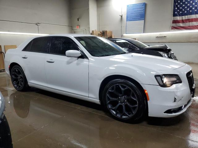 Photo 4 from auction – 2019 CHRYSLER 300 S with VIN 2C3CCABGXKH516583