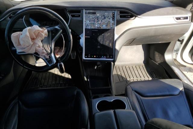 Photo 8 from auction – 2015 TESLA MODEL S 70 with VIN 5YJSA1S29FF090575