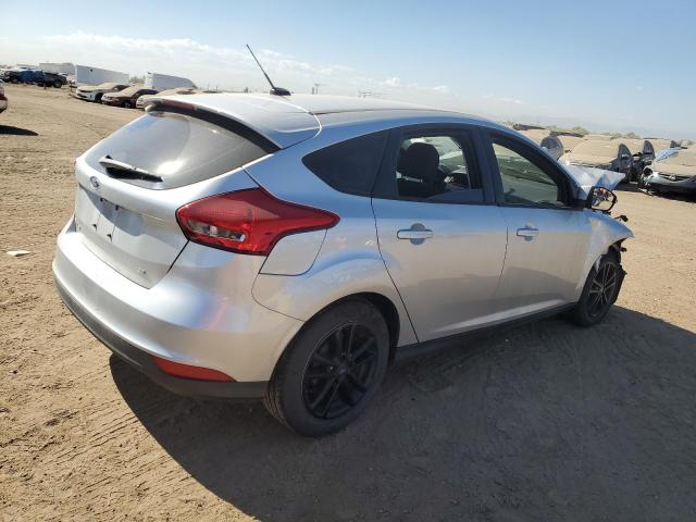 Photo 3 from auction – 2017 FORD FOCUS SE with VIN 1FADP3K27HL324933