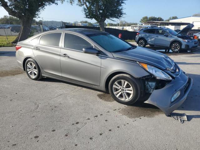 Photo 4 from auction – 2013 HYUNDAI SONATA GLS with VIN 5NPEB4AC8DH670758