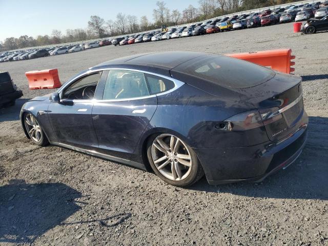 Photo 2 from auction – 2013 TESLA MODEL S with VIN 5YJSA1CN0DFP04516