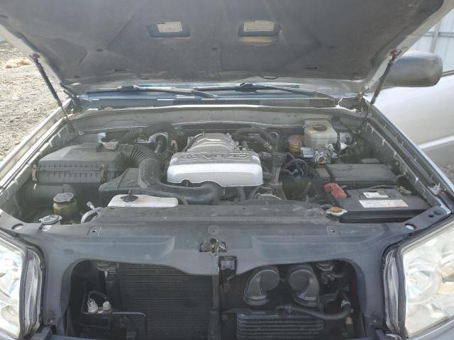 Photo 11 from auction – 2003 TOYOTA 4RUNNER SR with VIN JTEBT14RX30006905
