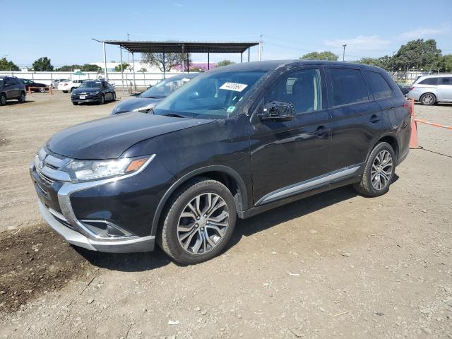 MITSUBISHI OUTLANDER 2017 with VIN JA4AD2A38HZ028868 - Photo from auction
