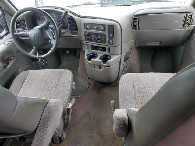 Photo 8 from auction – 2000 CHEVROLET ASTRO with VIN 1GNDM19W1YB143811
