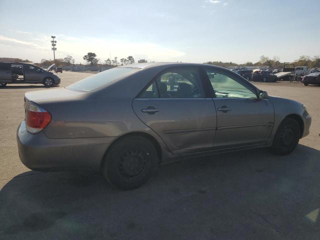 Photo 3 from auction – 2005 TOYOTA CAMRY LE with VIN 4T1BE32K05U531558