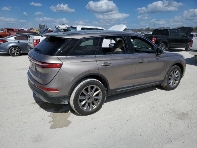 Photo 3 from auction – 2021 LINCOLN CORSAIR with VIN 5LMCJ1D92MUL13177