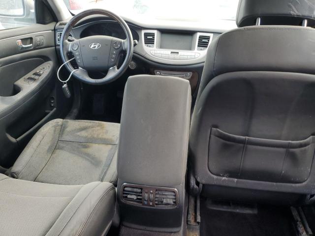 Photo 8 from auction – 2011 HYUNDAI GENESIS 4. with VIN KMHGC4DF1BU126032