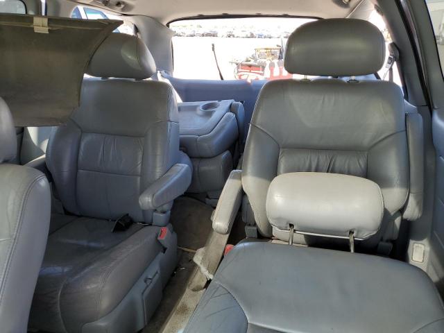Photo 10 from auction – 2002 TOYOTA SIENNA LE with VIN 4T3ZF13C52U464031
